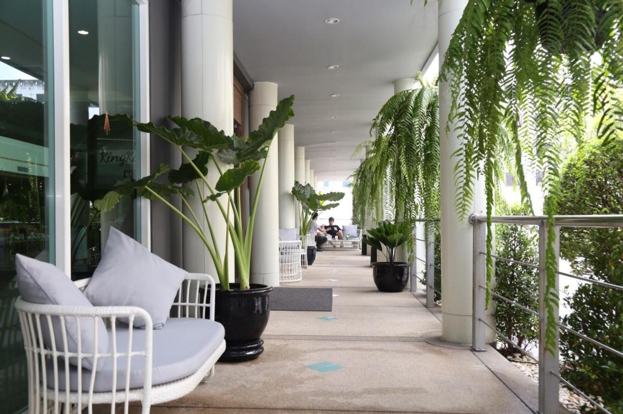Miracle Suvarnabhumi Airport Bang Phli Exterior foto